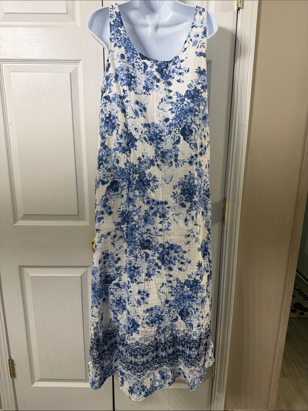 J. Jill Blue Floral Tank Maxi Dress with pockets  Sz L EUC - Picture 4 of 7